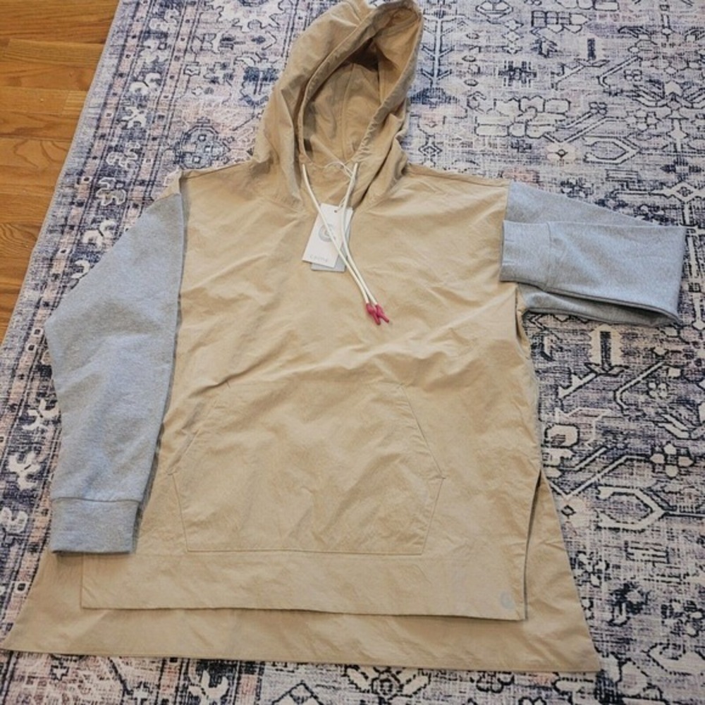 Johnny Was Calme Hoodie Womens M NWT Nylon Pullover Cotton Blend Sleeves